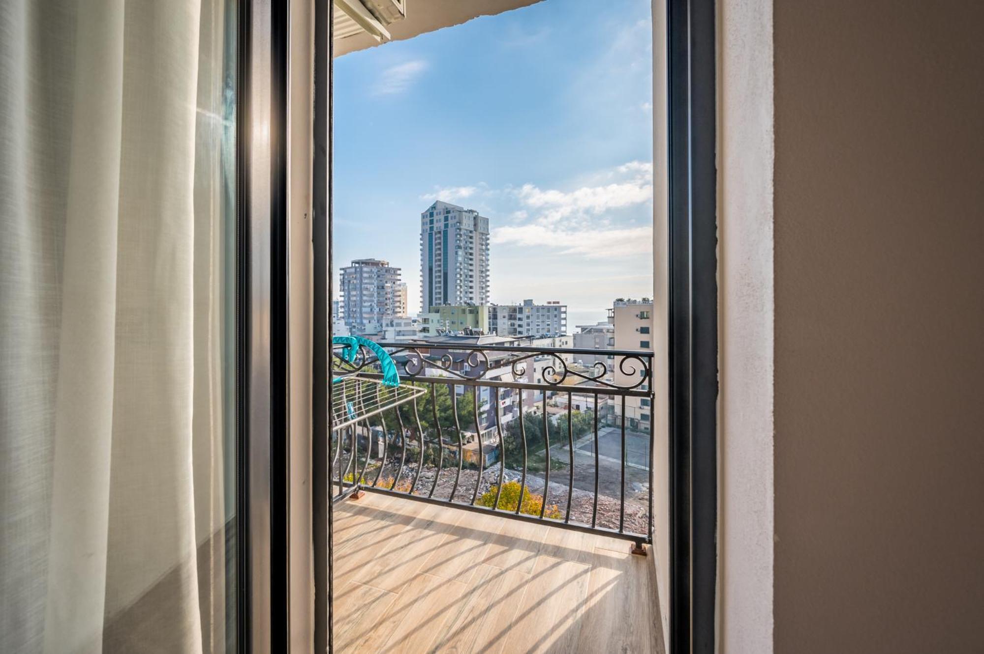 Olympia Apartment *