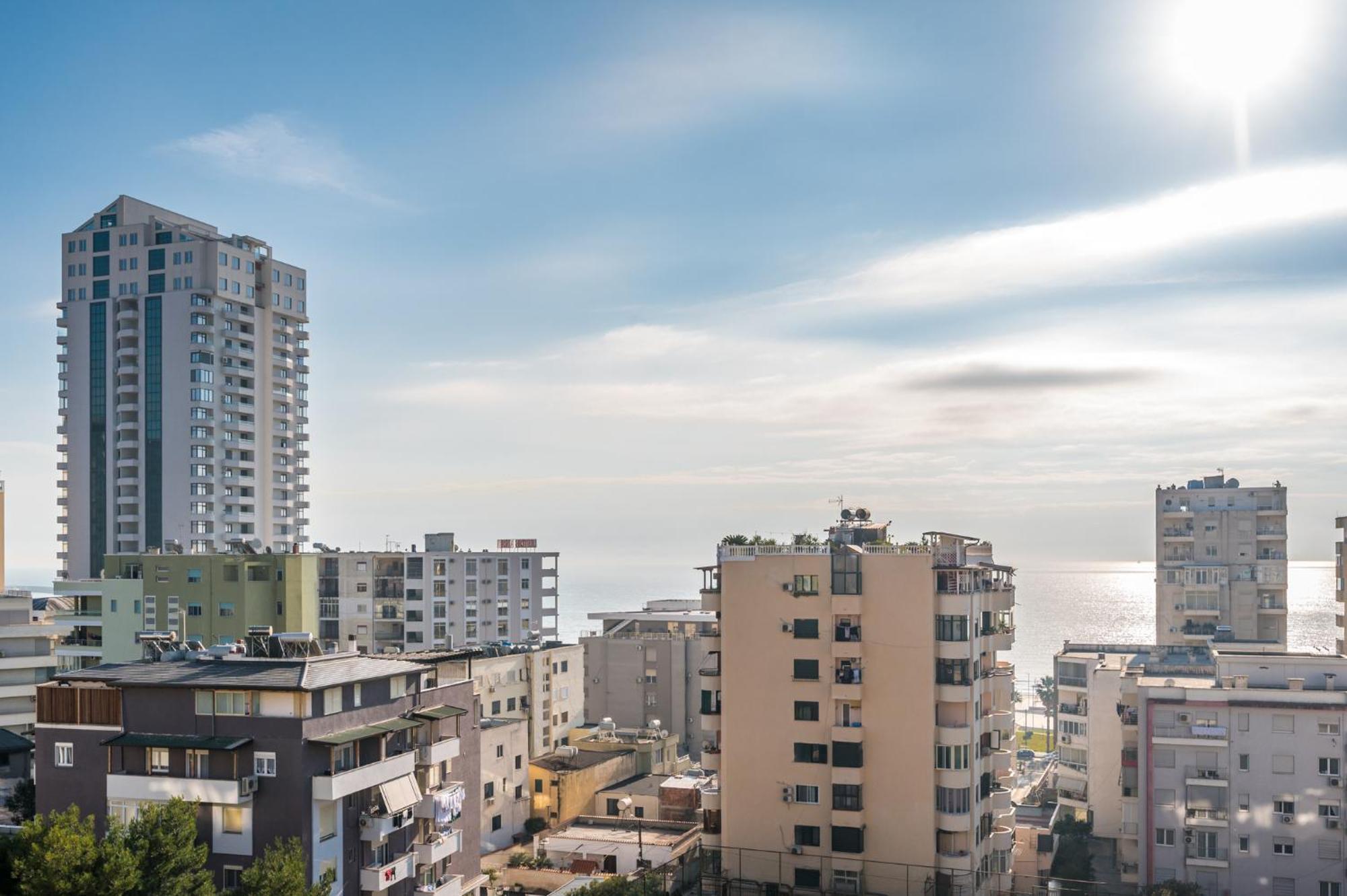 Olympia * Durrës