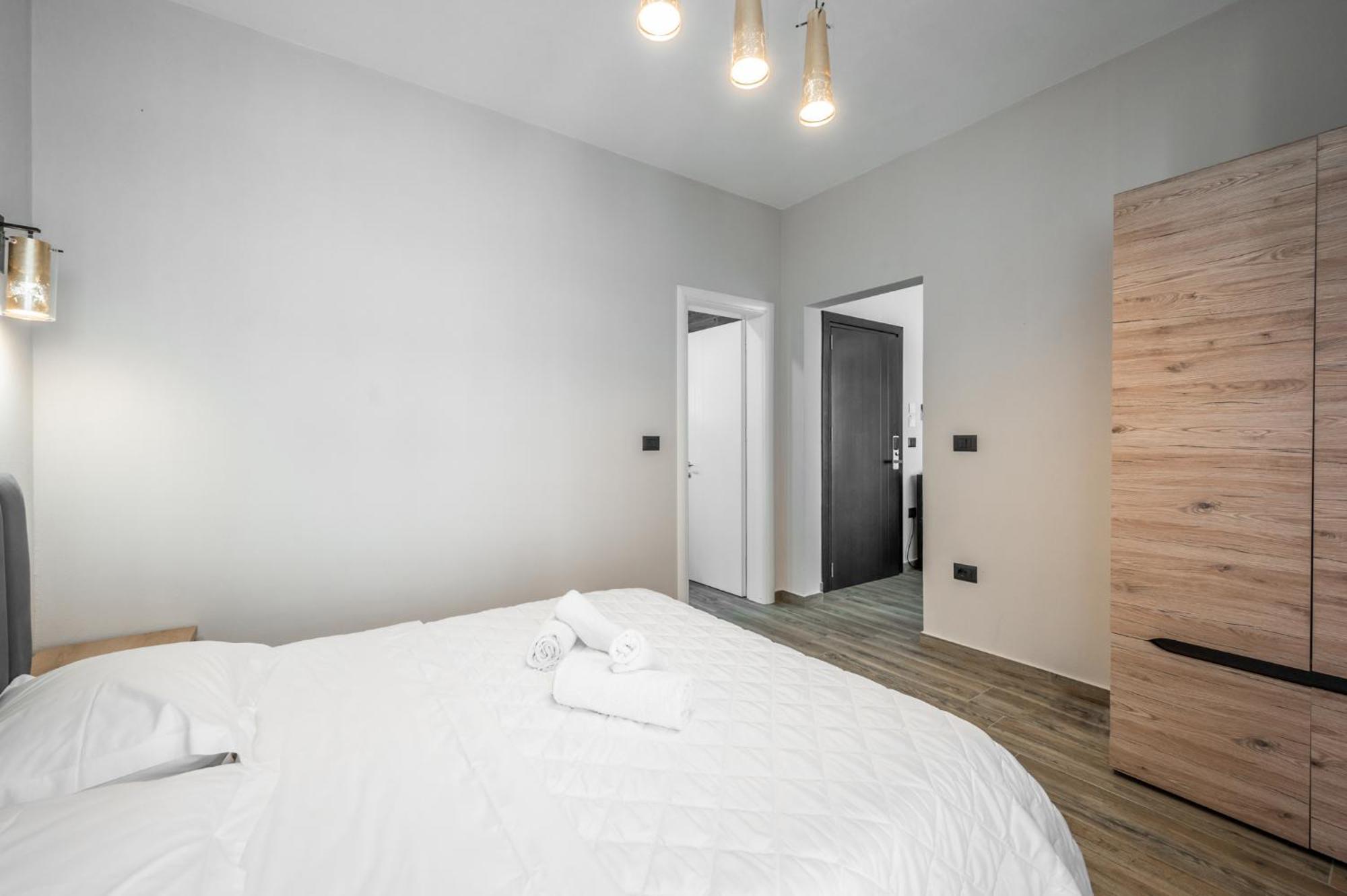 Olympia Apartment *